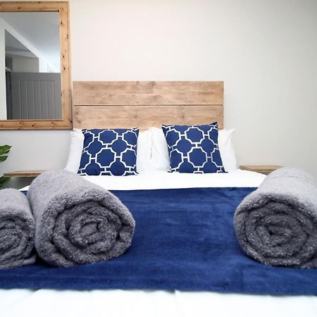 Sleeps 6, Smart Tv'S, Parking Swansea & Morriston Hospital Apartment Ngoại thất bức ảnh