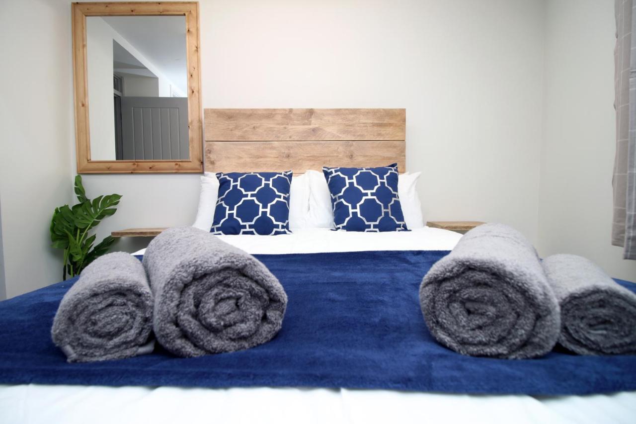 Sleeps 6, Smart Tv'S, Parking Swansea & Morriston Hospital Apartment Ngoại thất bức ảnh