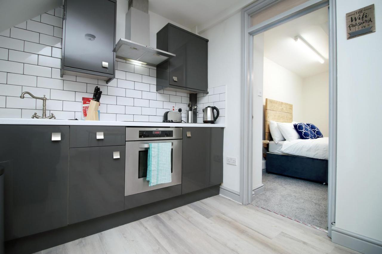Sleeps 6, Smart Tv'S, Parking Swansea & Morriston Hospital Apartment Ngoại thất bức ảnh