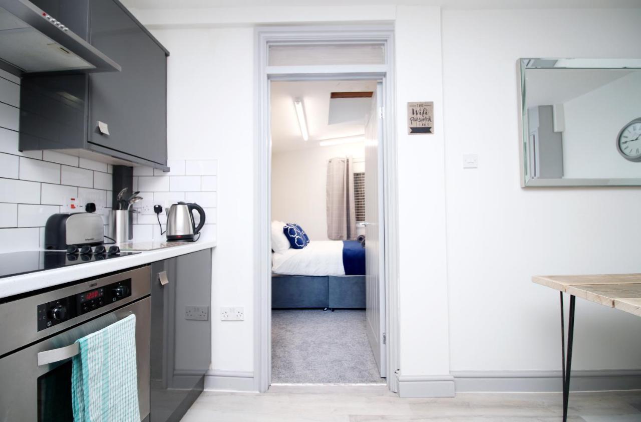 Sleeps 6, Smart Tv'S, Parking Swansea & Morriston Hospital Apartment Ngoại thất bức ảnh